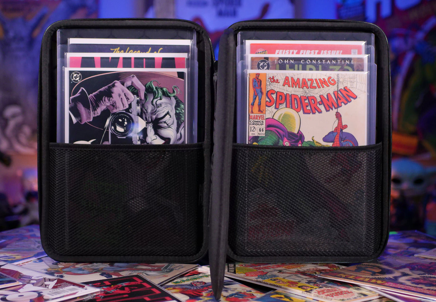 Open view of Comic Shell in black holding 6 toploaded comics